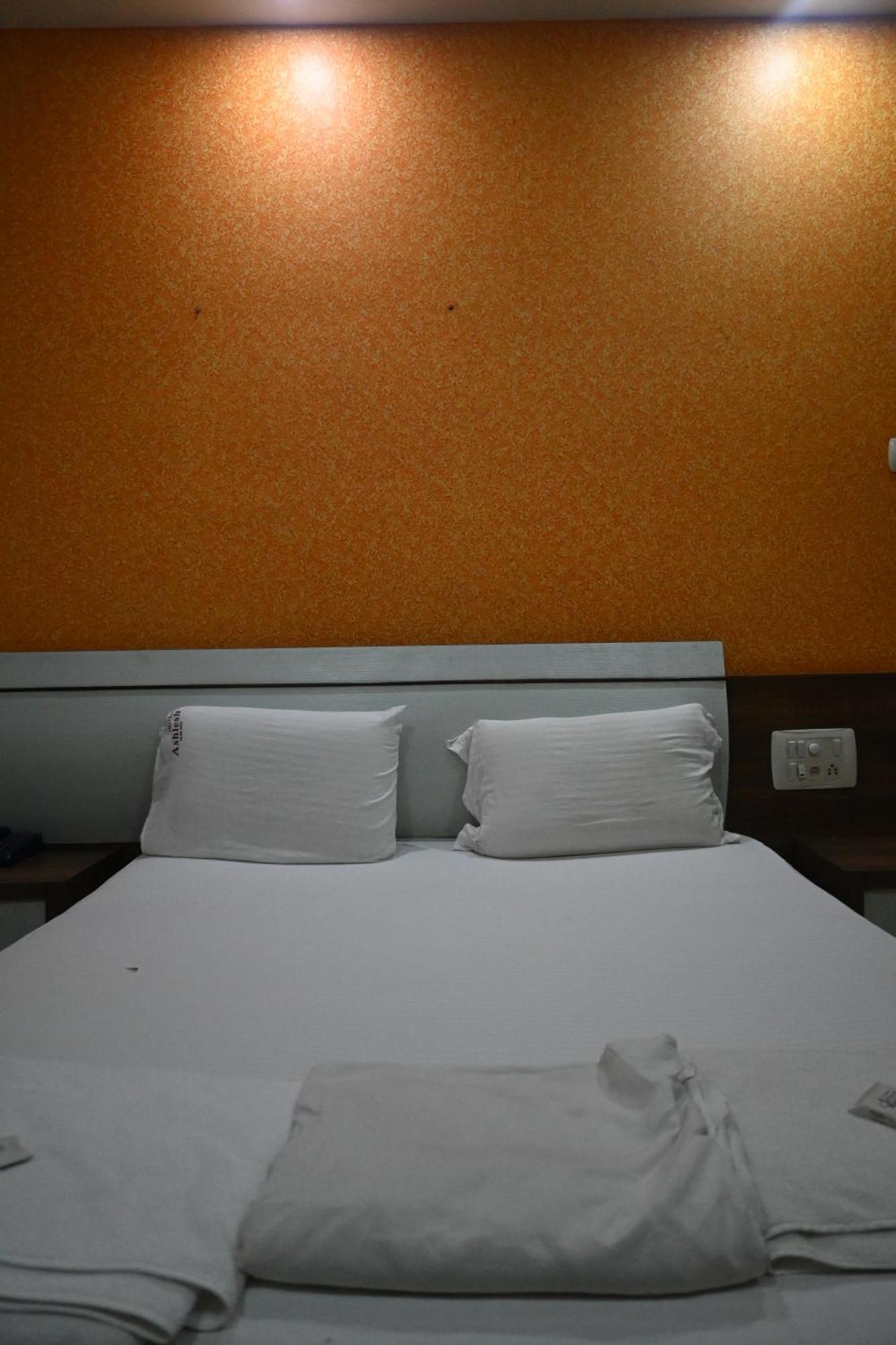 Hotel Ashlesh Manipal Exterior photo