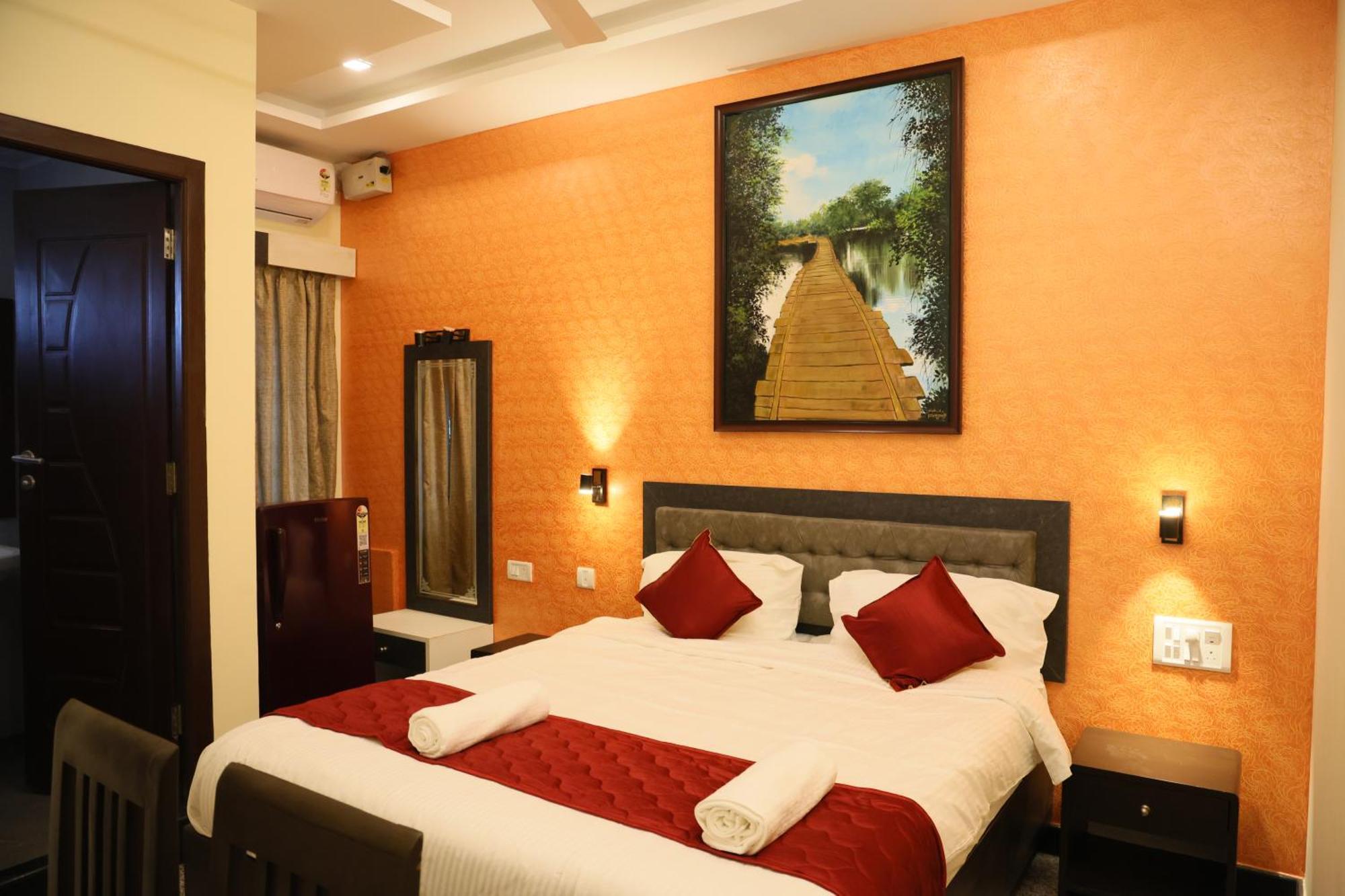 Hotel Ashlesh Manipal Exterior photo