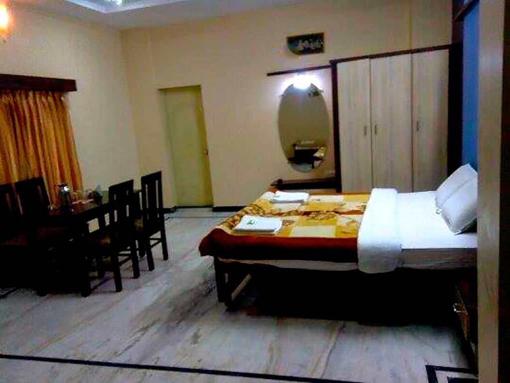 Hotel Ashlesh Manipal Exterior photo